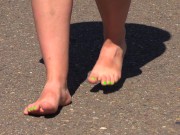 Bare feet on hot asphalt 4/16