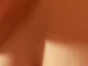 Il la traite comme une pute 13/16