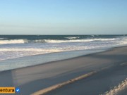 She gave me a handjob on a public beach, we almost got caught!!! Amateur