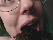 ASMR eating seaweed snacks