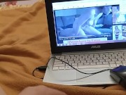 Смотрю видео на порнохаб и трахаю себя игрушкой - Screenshot 13 of 16 - Hairy Pussy Fuck