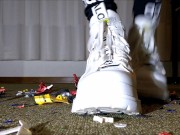 Toycar Crushing with Buffalo Sneaker (Trailer)
