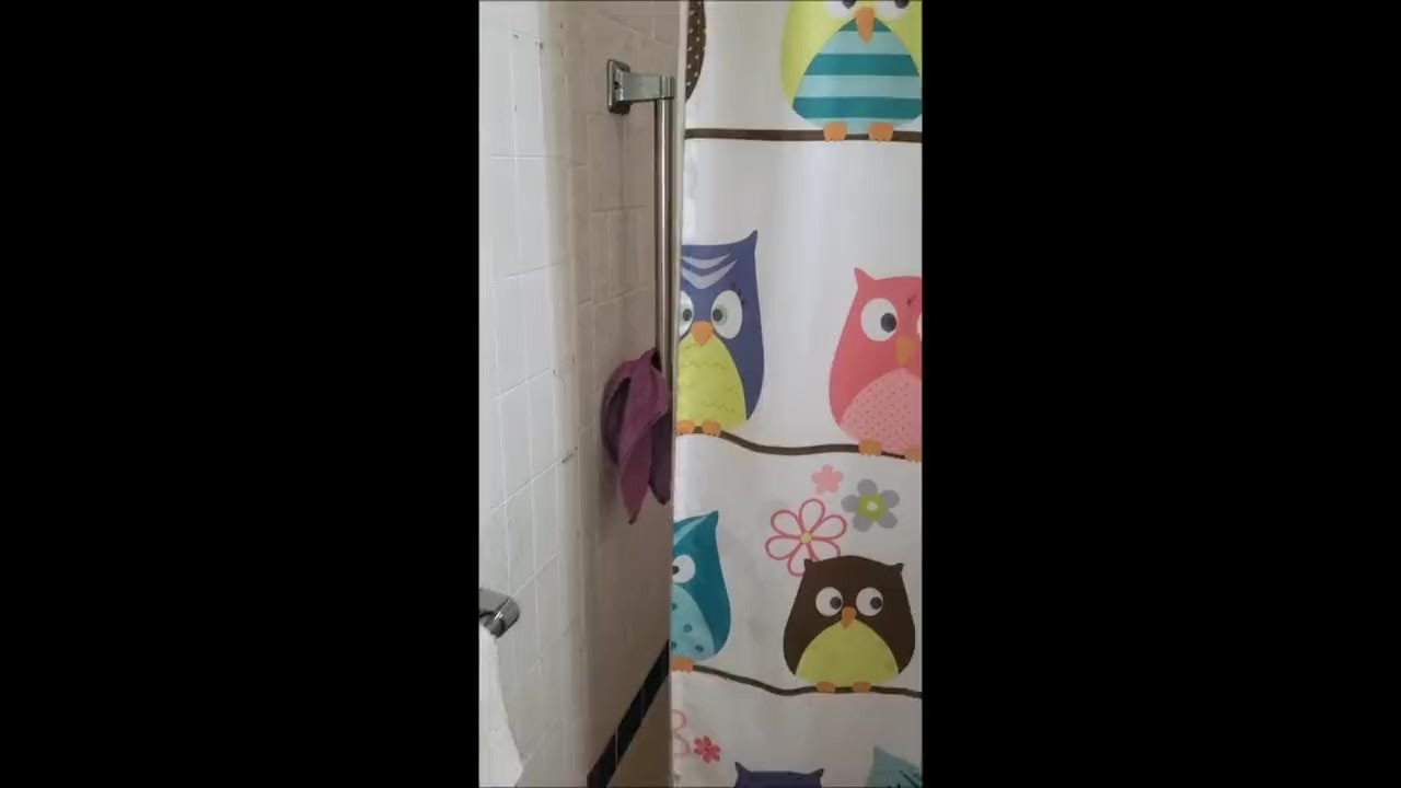 Sexy Granny in Shower Masturbating Cumming Hard - Free Sex Video - RedTube