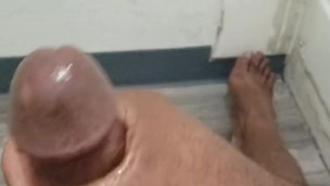 Jacking that dick