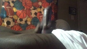 MASTURBATING WISHING IT WAS U RIDING THIS DICK!!!