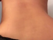 بتتصور لاخوها و توريه بزازها و طيزها الكبار BIG ARAB ASS