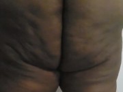 Slo-mo ass shake