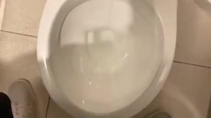 Wanking in gym toilets trying to not get seen