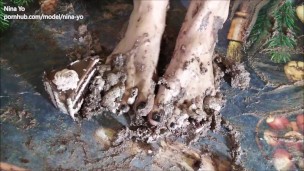 1. Crush Cake with Bare Feet to Feed Footslave - Nina Yo