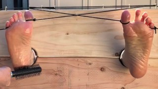 Ações caseiras fazem cócegas na tortura 