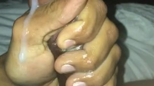couldn’t resist not orgasming
