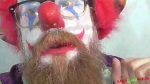 Tastes Like Carnie! Giant Clown Boppy has a taste for People! (Preview)