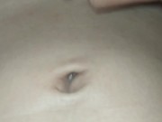 se masturba pensando en la maestra asta correrse