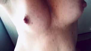 Bouncy tits