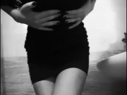 Mi mostro con movimenti sexy! 