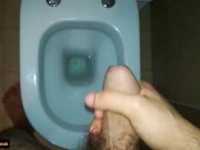 Just a quick horny moment tonight with unexpected cumshot