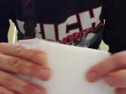 Putting On A Menstrual Pad 3/16