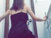 Dancing for daddy - Screenshot 7 of 16 - Seduction