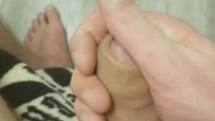 Soooo horny cant contain it 
