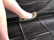 High heels dangling and QOS ankle chain 15/16