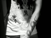 showing huge veiny cock 14/16