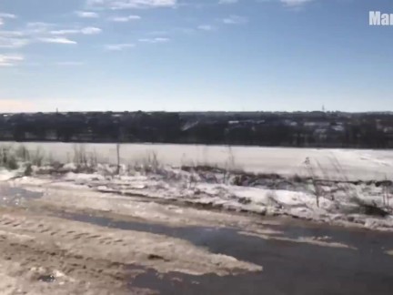 HOT PUBLIC SEX IN A CAR - in the middle of the winter field
