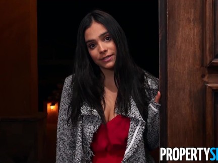 PropertySex Truck Driver Plows Beautiful Real Estate Agent