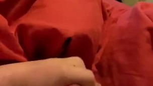 I was stressed out I started to wank had amazing cumshot 