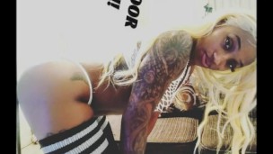 SUCKING DICK IN PARKINGLOT AND GOT CUAGHT..BIG CUMSHOT ENDING