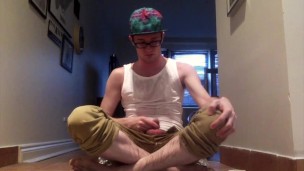 Hairy legs soaks his clothes with piss fountain