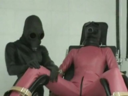 Heavy Latex Rubber Lesbians Lezdom Breath Play Gas Mask Gyno Clinic Bondage