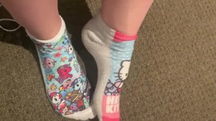 Sexy feet fucking each other 