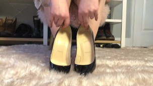 Preview of Worship Bea's Shoes and Feet