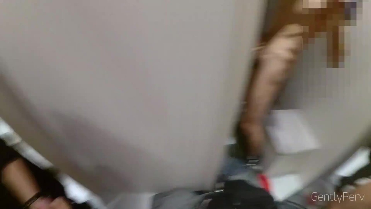 DRESSING ROOM FLASH PART2. La signora mi sega il cazzo e sborro. - RedTube