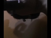 Rica latina la chupa y se la traiga toda.