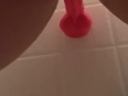 Showe Fun - Screenshot 4 of 16 - Dildo Ride