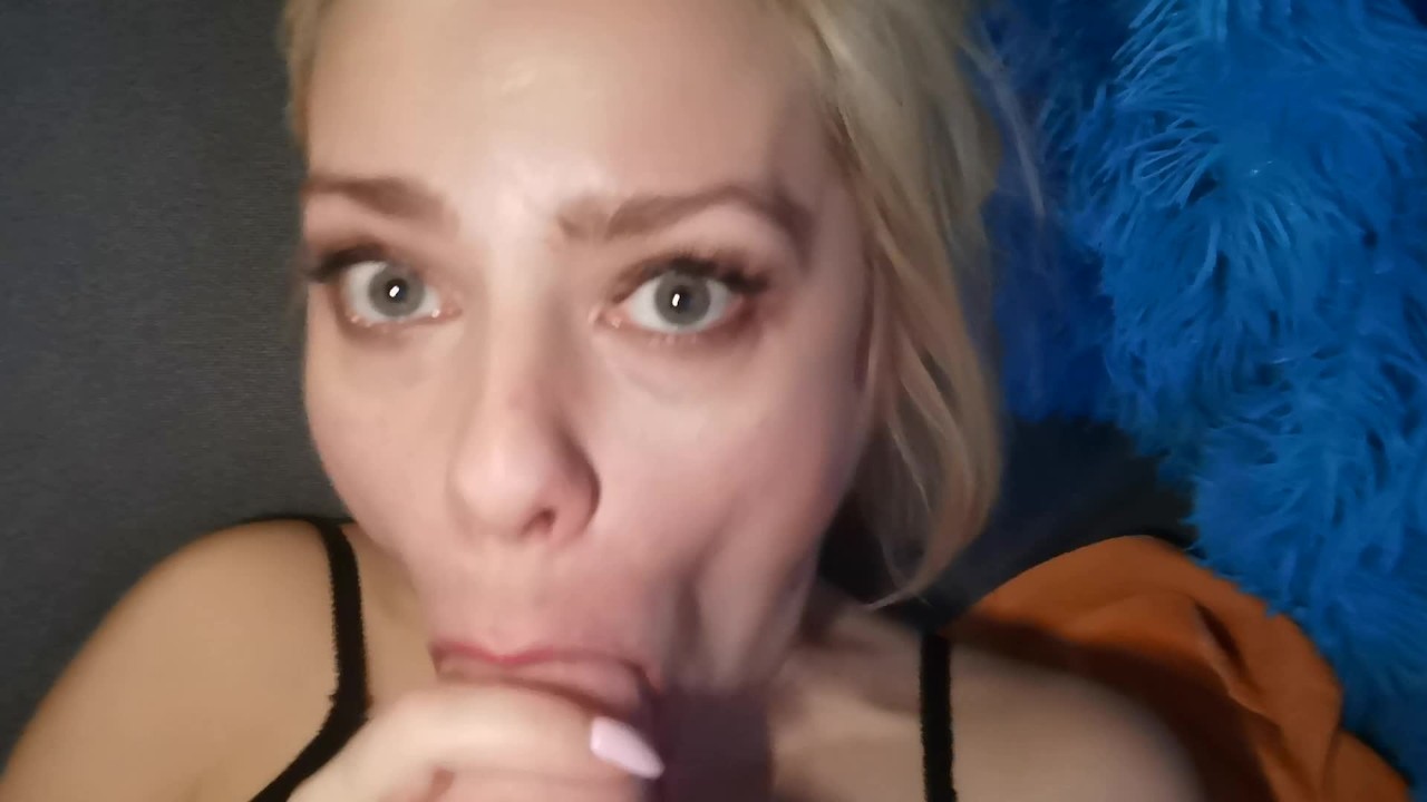 Horny mom plays with her stepson. Swallow sperm - Free Sex Video - RedTube