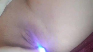 Watch me fuck my cute pinky pussy until I cum 