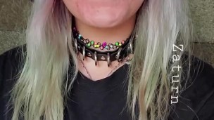 Zaturn shows off long tongue 