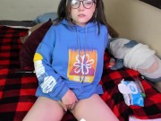 Vibrator and blowjob makes me cum 6/16