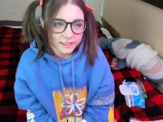 Vibrator and blowjob makes me cum 7/16