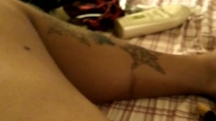 Jacking Off While Showing Off Body