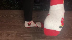 kelly_feet my dirty christmas socks after job and stinky foot pov