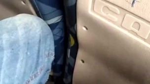 Punheta no busão