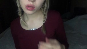 Babe sucks candy
