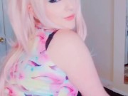  Tiktoker Paigemacky Practices Twerking
