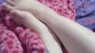 tici_feet @tici_feet tici feet in my bed with lilac toenails