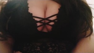 I'm coming hack ... Enjoy the bouncing of My Big tits