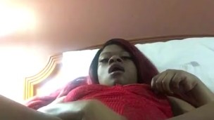 Light pussy play to start off my night 
