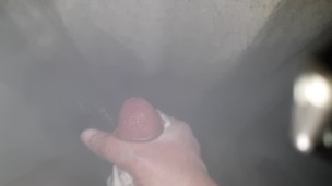 Winter Public Hot Spring Outdoor Shower Huge Cum